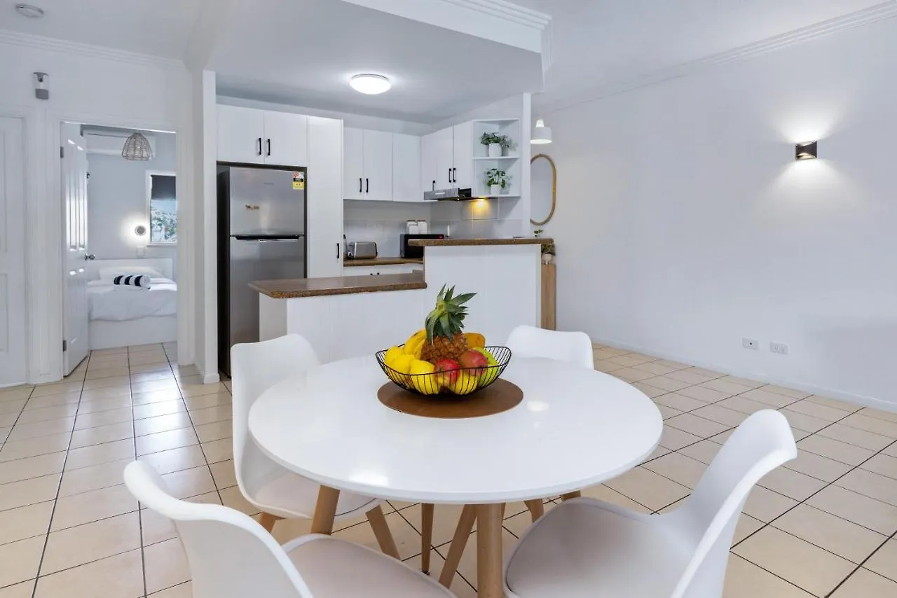 Zion Escapes Cairns City Waters Edge Family Apartment