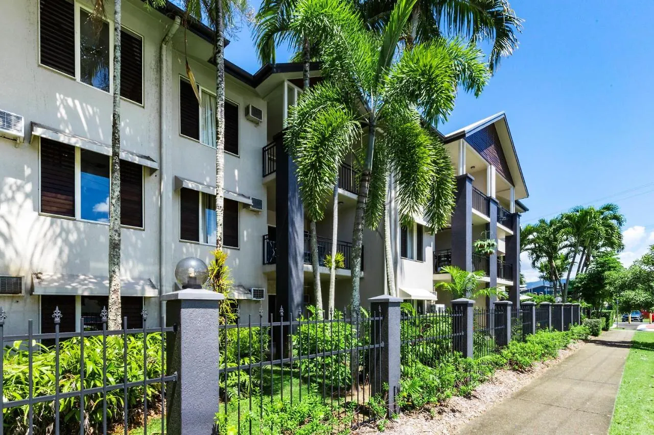 Zion Escapes Cairns City Waters Edge Family Apartment